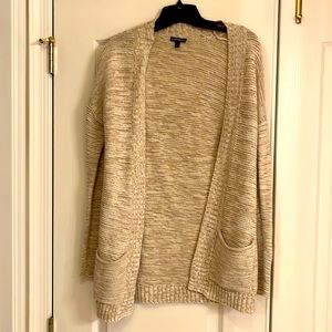 Express XS sweater cardigan preloved but excellent condition.